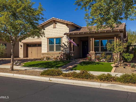 3rd image of 20960 W MARIPOSA Street