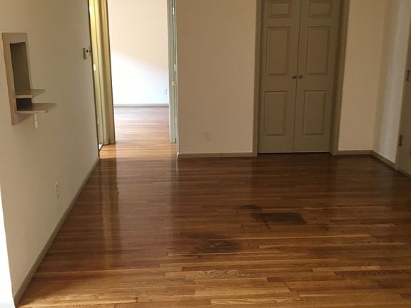 4th image of 3516 Russell Blvd APT 3