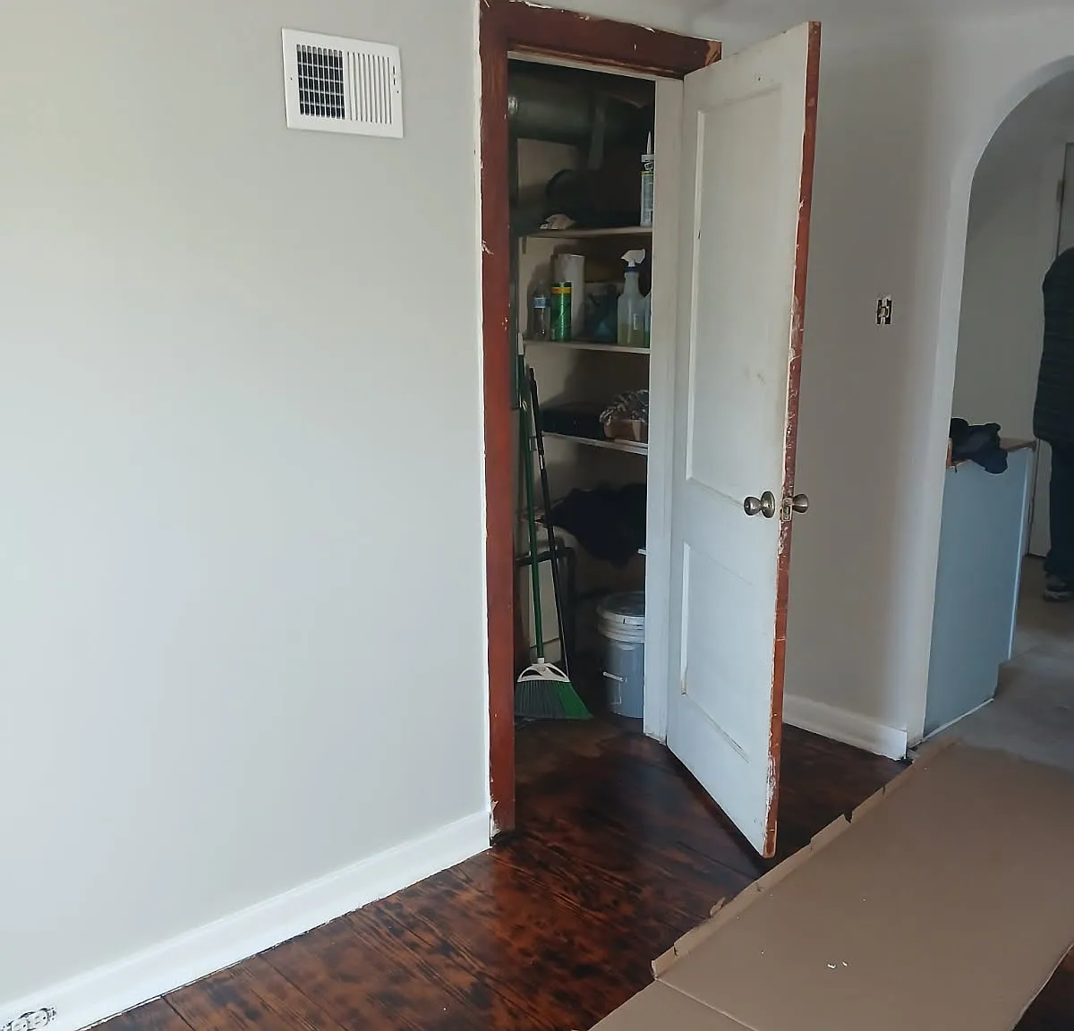 1026 W 21st St — Photo 3