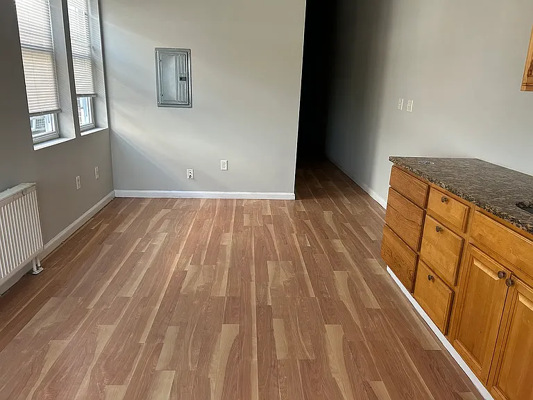 7329 W Chester Pike #2R — Photo 5