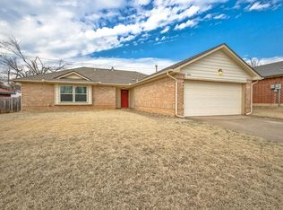 2005 Dena Dr, Edmond, OK 73003