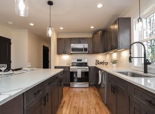 47 Fuller Rd, Palmer, MA 01069