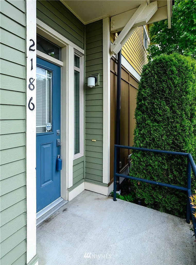 2186 Yakima Avenue #101 photo 1