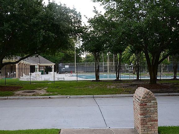 The community pool is just across the street, perfect for the Summer!