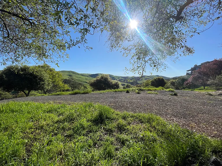 207 Vista Heights Rd — Photo 27