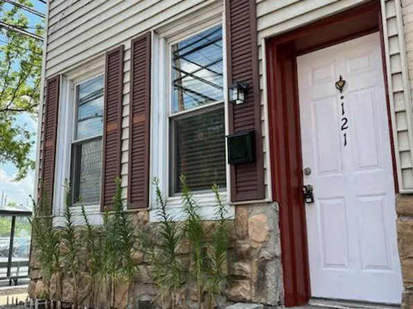 121 Vine St, Harrisburg, PA 17104