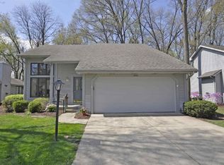 1969 Creekwood Dr, South Bend, IN 46635