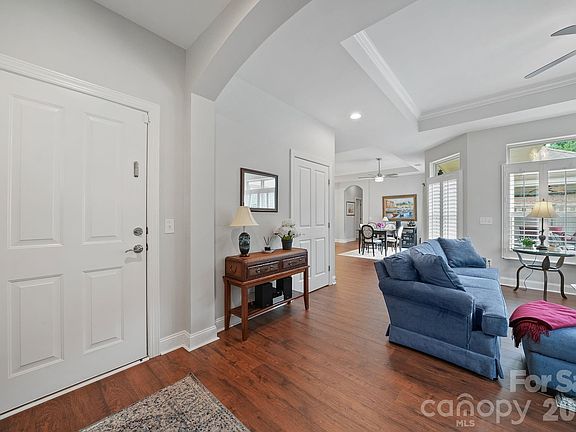 5th image of 159 Brawley Point Cir