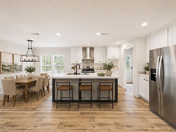 2nd image of 202 MIMOSA DRIVE