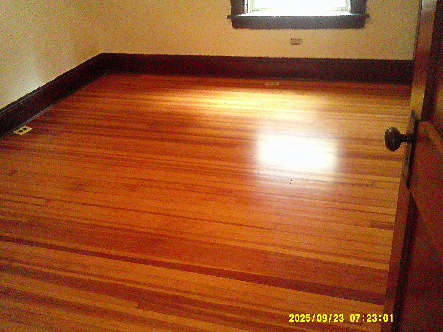 3 bed, 1500 sqft, $1,900 — Photo 4