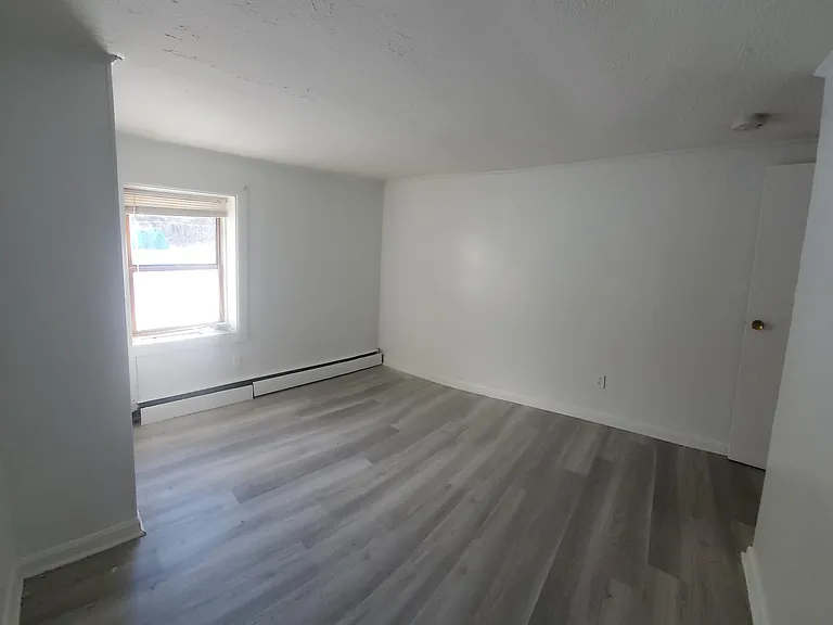 158 S Main St #5 — Photo 8