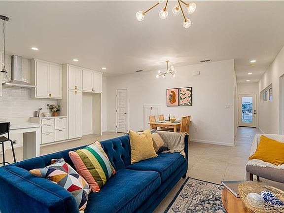 3rd image of 2645 Warbler Ave