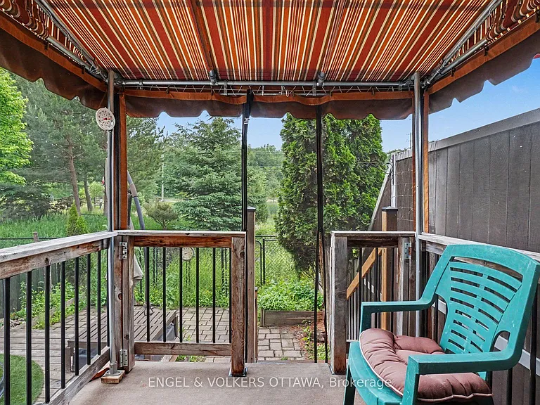 340 Forestbrook St — Photo 16
