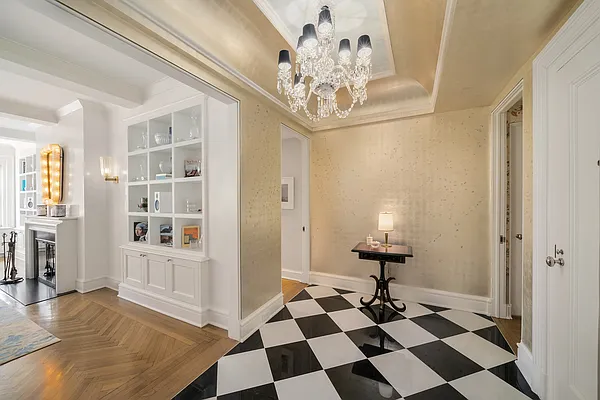 Sold by Modlin Group | media 12