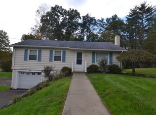 91 Pine Knoll Rd, Endicott, NY 13760