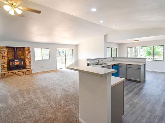5th image of 17151 Nile River Dr