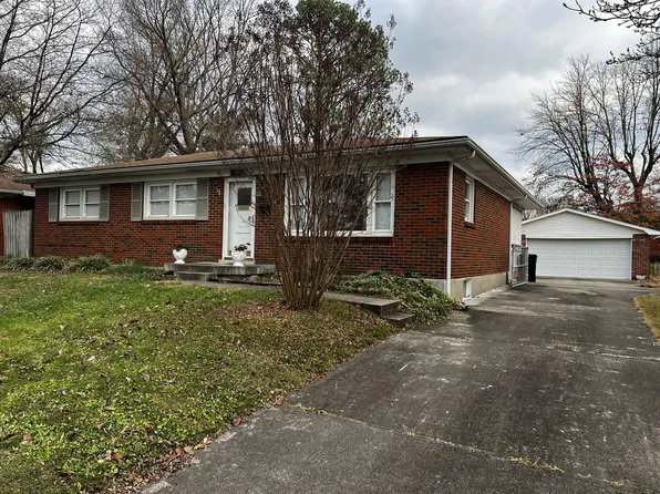 4214 Blossomwood Dr, Louisville, KY 40220