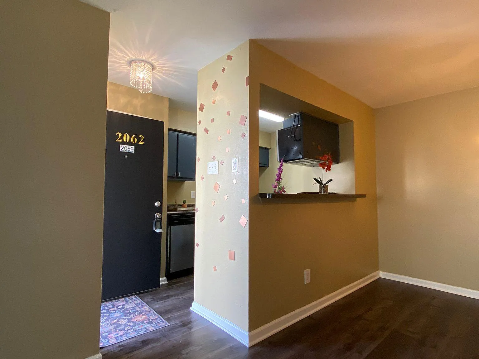 8110 Skillman St — Photo 2
