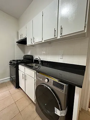 Rented by Oxford Property Group | media 3