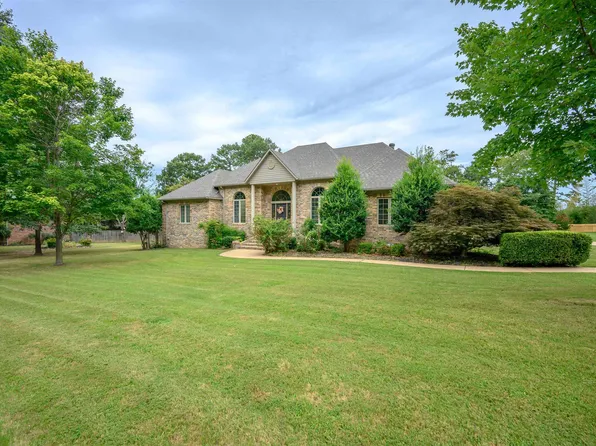 25 Aberdeen Dr, Batesville, AR 72501