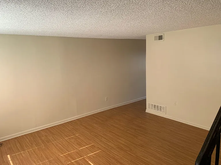 3438 Spottswood Ave #3438 — Photo 9