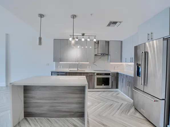 236 SE 5th Avenue #205, Delray Beach, FL 33483