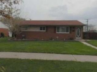 9893 McKinley St, Taylor, MI 48180
