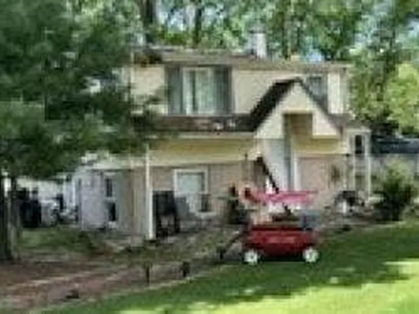 31 Northwestern Way, Hopatcong, NJ 07843