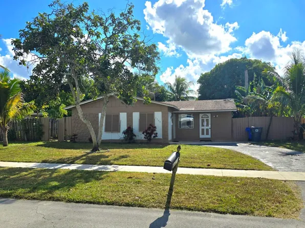 7708 SW 9th Street, North Lauderdale, FL 33068
