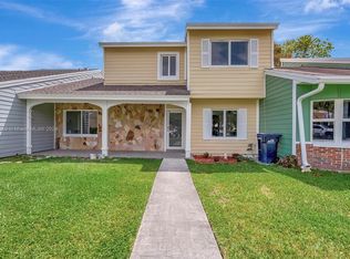 14623 SW 143rd Place Cir, Miami, FL 33186