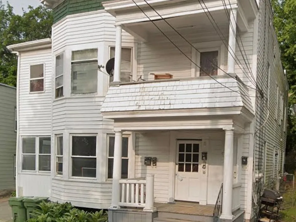 11 Lancaster Street
