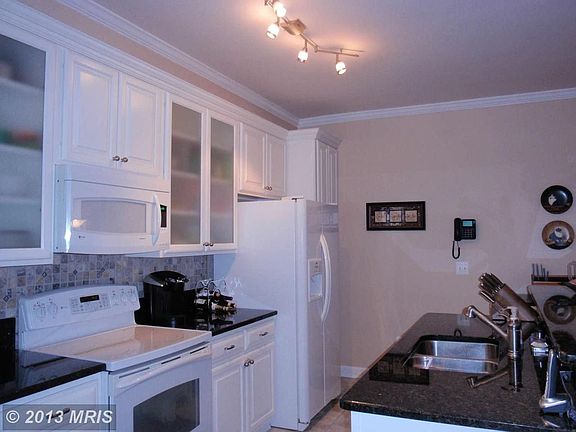 5th image of 5564 Jowett Ct
