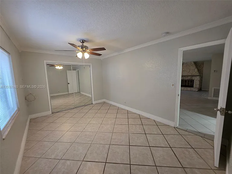 5225 NE 4th Ave — Photo 14