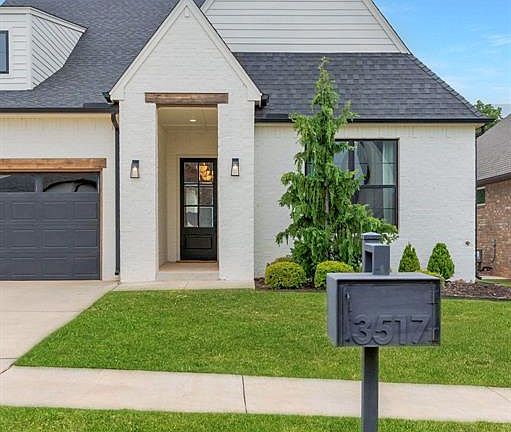 2nd image of 3517 Pasqual Way