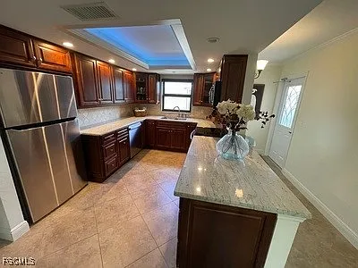 4525 Country Club Blvd #112 — Photo 8