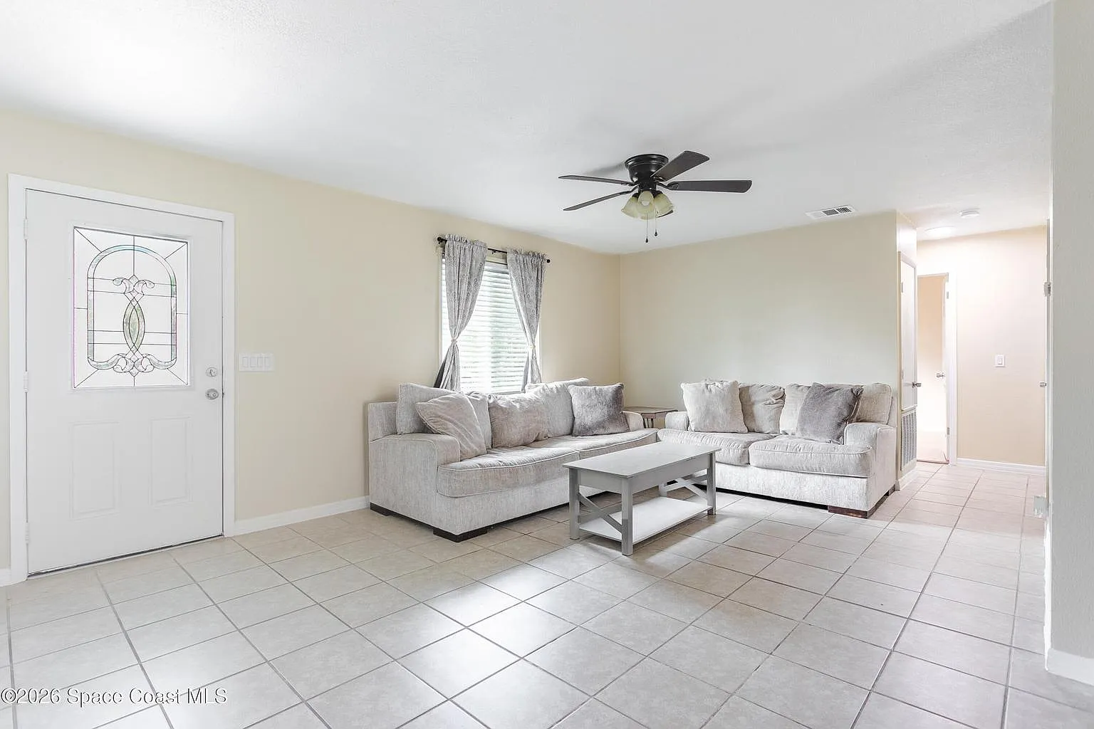 1263 San Matio Street - 1 — Photo 2