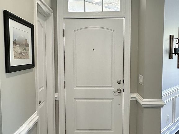 3rd image of 42782 Macauley Pl
