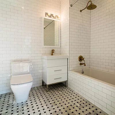 Rented by Nooklyn NYC LLC | media 20