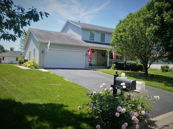 2nd image of 727 Cottonwood Cir