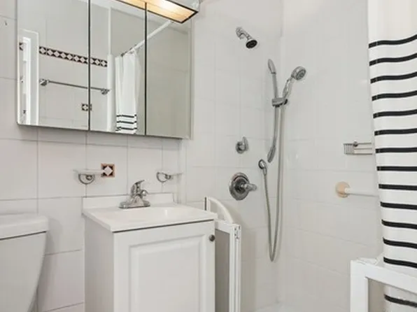 401 East 74th Street image 5 of 20