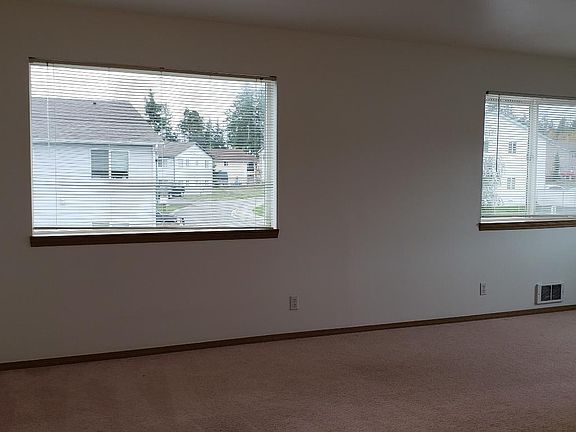 5th image of 1384 NW Falls Creek Loop Unit 201