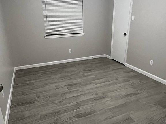2nd image of 3611 Macon Place Ct
