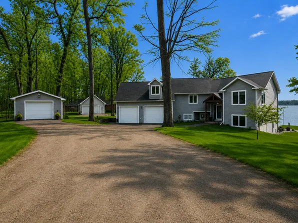 1720 Little Dr, Horton, MI 49246