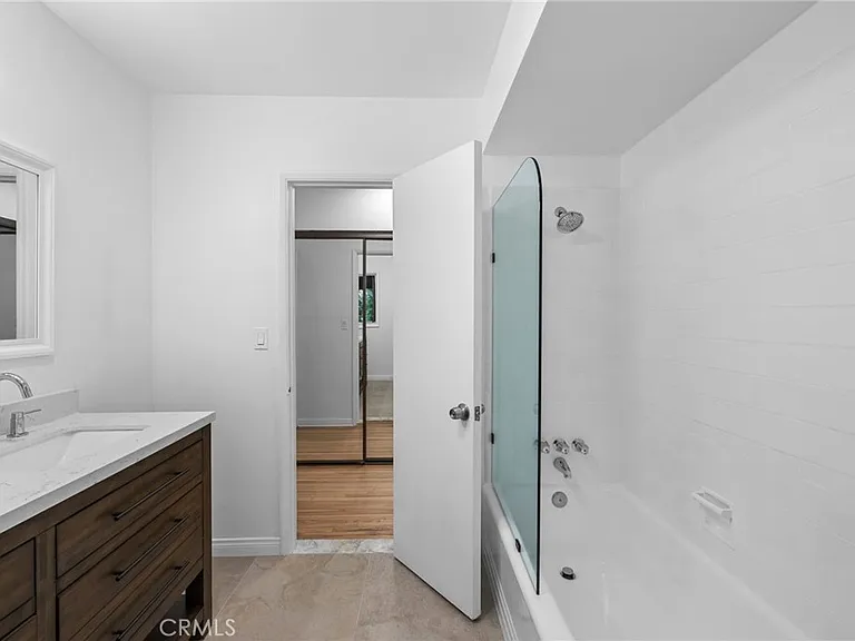 11761 W Sunset Blvd — Photo 15