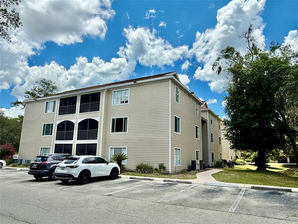 1st image of 3800 SW 20TH AVENUE #207