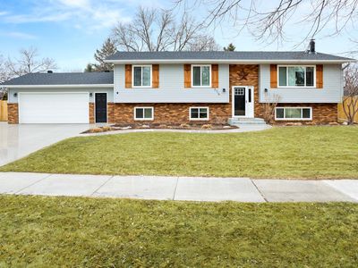 3714 12th St S, Fargo, ND, 58104