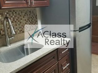 2129 41st St #2B, Astoria, NY 11105