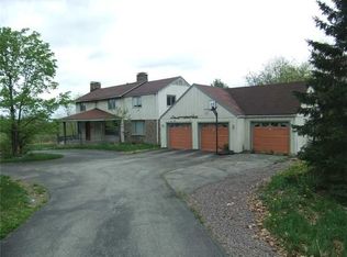22 Caven Rd, Ligonier, PA 15658