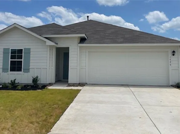 1026 Argonne Frst, Seguin, TX 78155