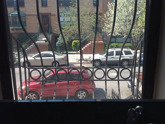4th image of 35 W 128th St APT 2